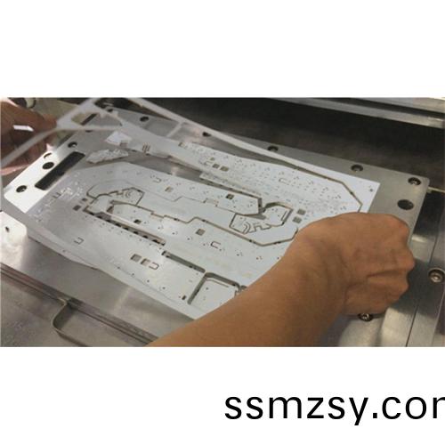 鋁基闆衝牀分闆機主要分闆型(xing)號介紹