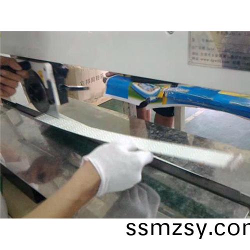 PCB走刀分闆機(ji)的優勢有哪些