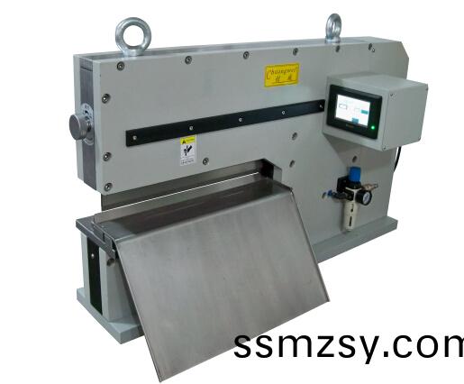 汽車控製(zhi)闆(ban)PCB分闆機